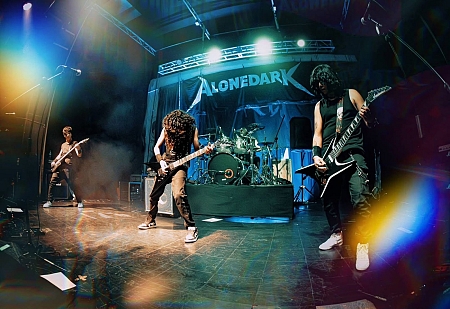 Foto de ALONEDARK