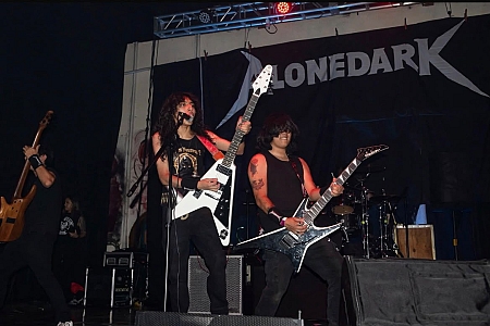 Foto de ALONEDARK