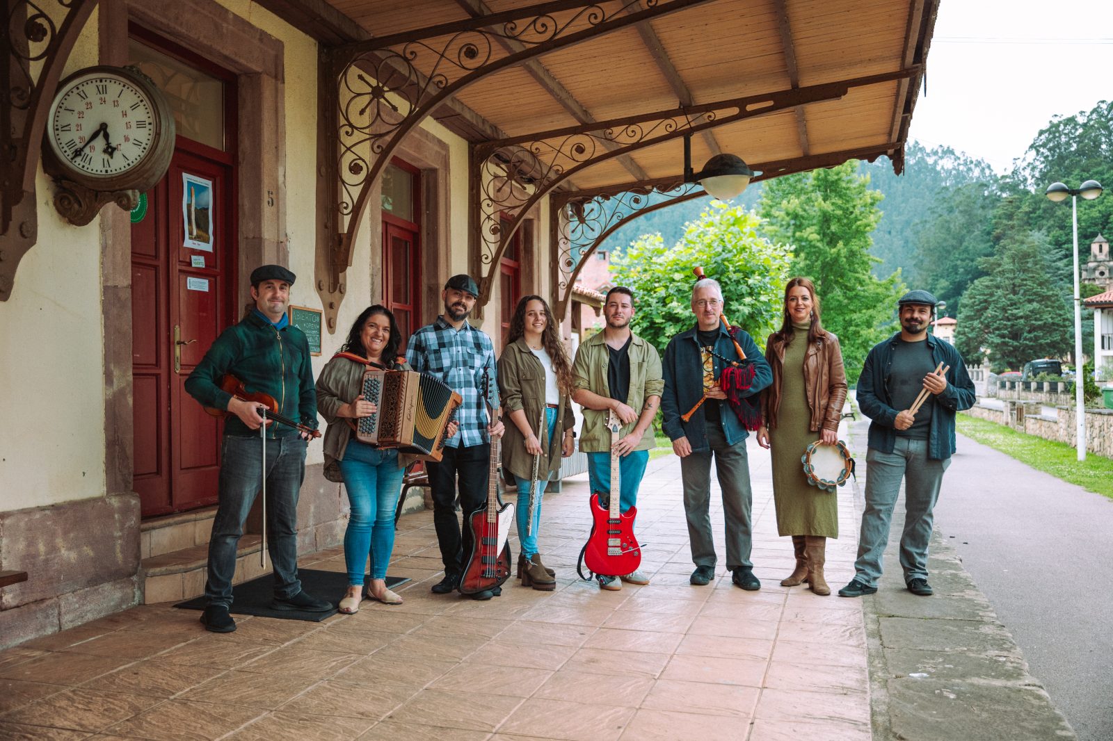 Foto de Tresboliyu Folk